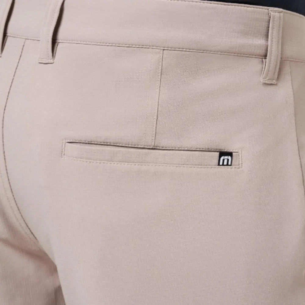 Travis Mathew Starnes 9" KHAKI Tan Performance golf Active shorts men's New 42 - Picture 3 of 5